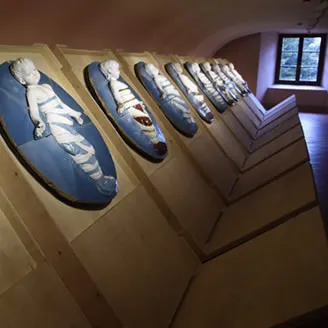 Visite guidate al Museo degli Innocenti per finanziare il restauro dei putti robbiani