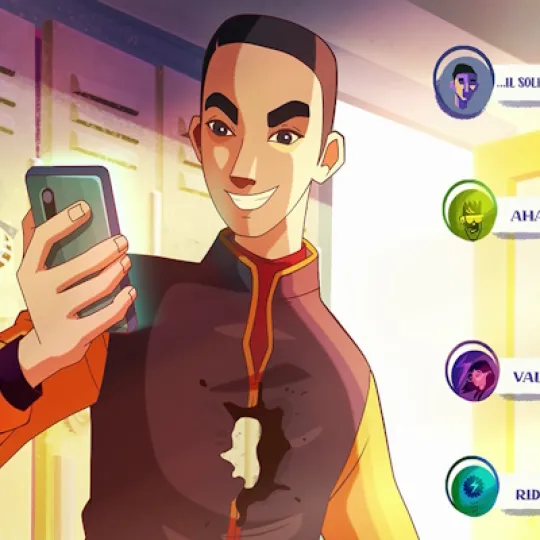ragazzo che guarda il cellulare nello spot della campagna
