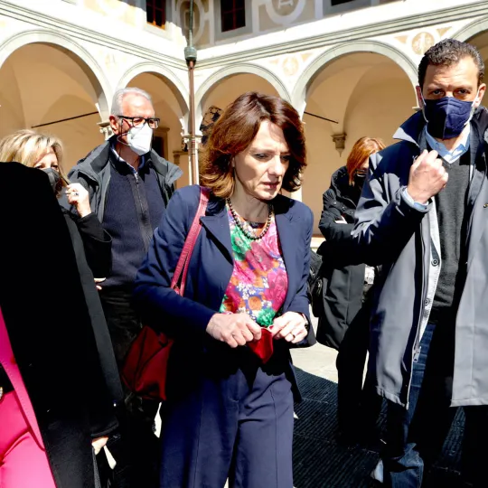 la Ministra Bonetti in visita all'Istituto degli Innocenti