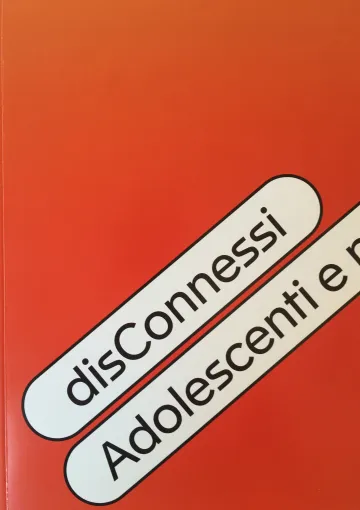 copertina del volume disConnessi. Adolescenti e nuove tecnologie